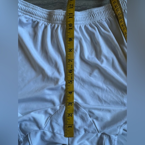 Adidas Big Kid’s Climacool Breathable Triple Stripe Athletic Shorts in White. M - Picture 10 of 11